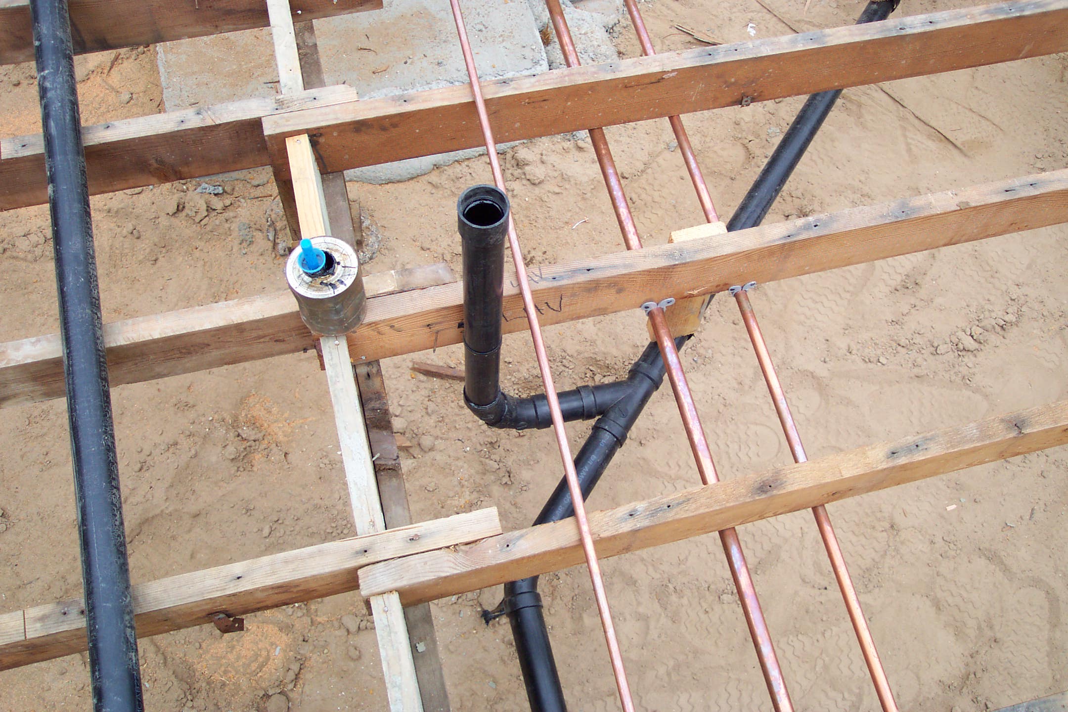 Sub Floor Plumbing Pipes And Framing Pictures